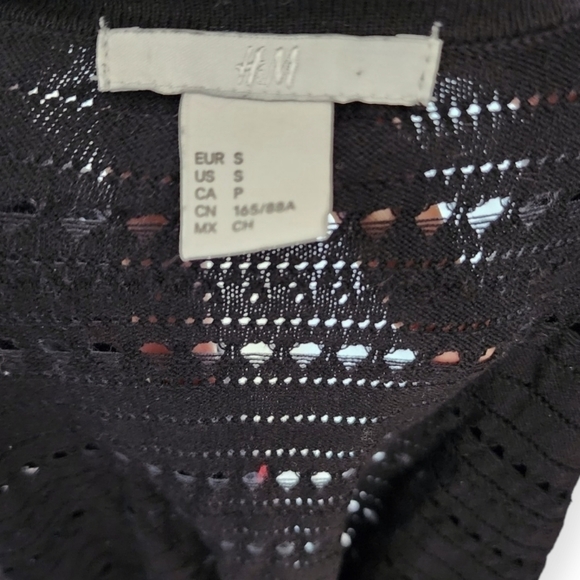H&M cardigan jumper size 10 black lightweight - Picture 6 of 7